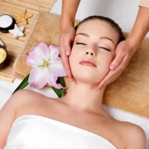 spa therapy for beauty customer